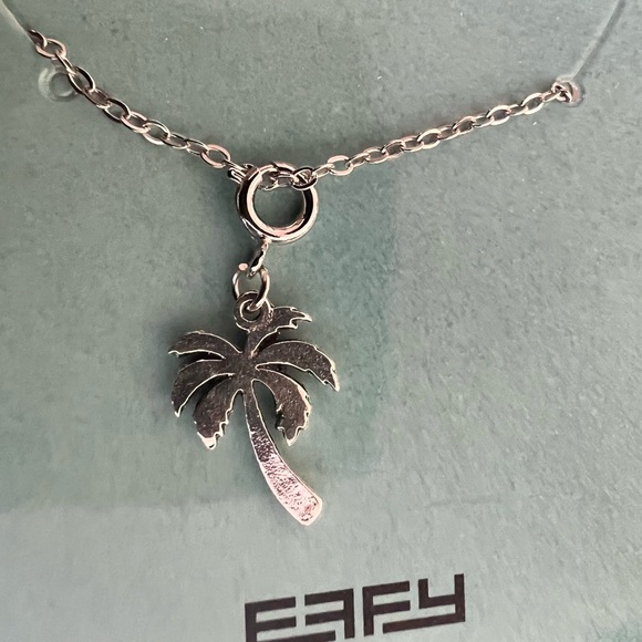 *Sold* New EFFY silvertone Palm Tree Charm necklace! - Picture 3 of 5
